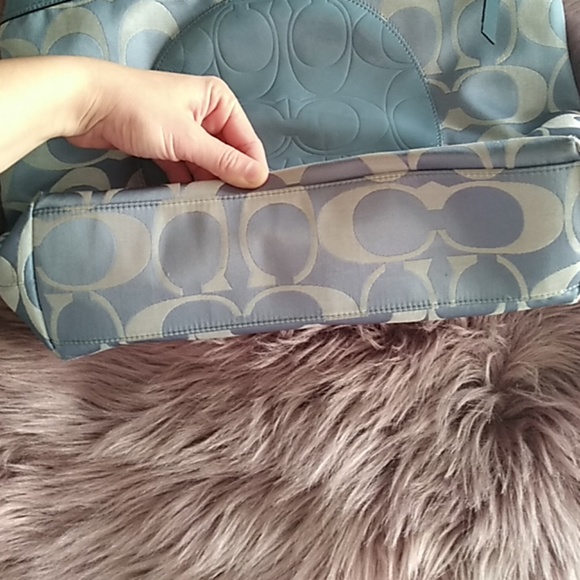 Coach handbag - Picture 2 of 4